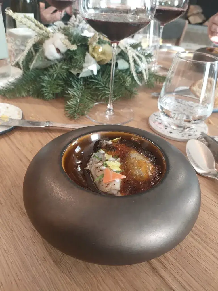 James Robert Dylan_Restaurant de la Pointe Saint Mathieu_Plougonvelin_review