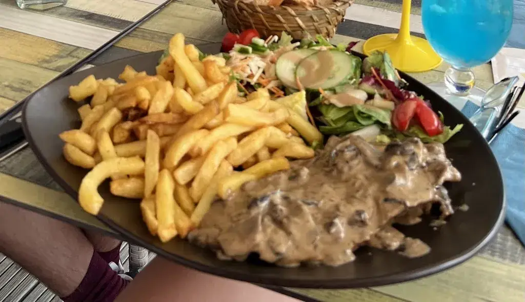 Juliette Grulier_Café de la plage_Locmaria-Plouzané_Bewertung