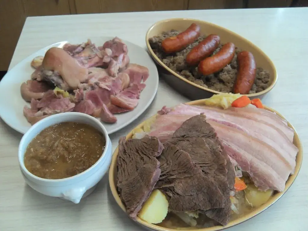 Hôtel Restaurant Roc H Tredudon_Plounéour-Ménez_slider_image_3