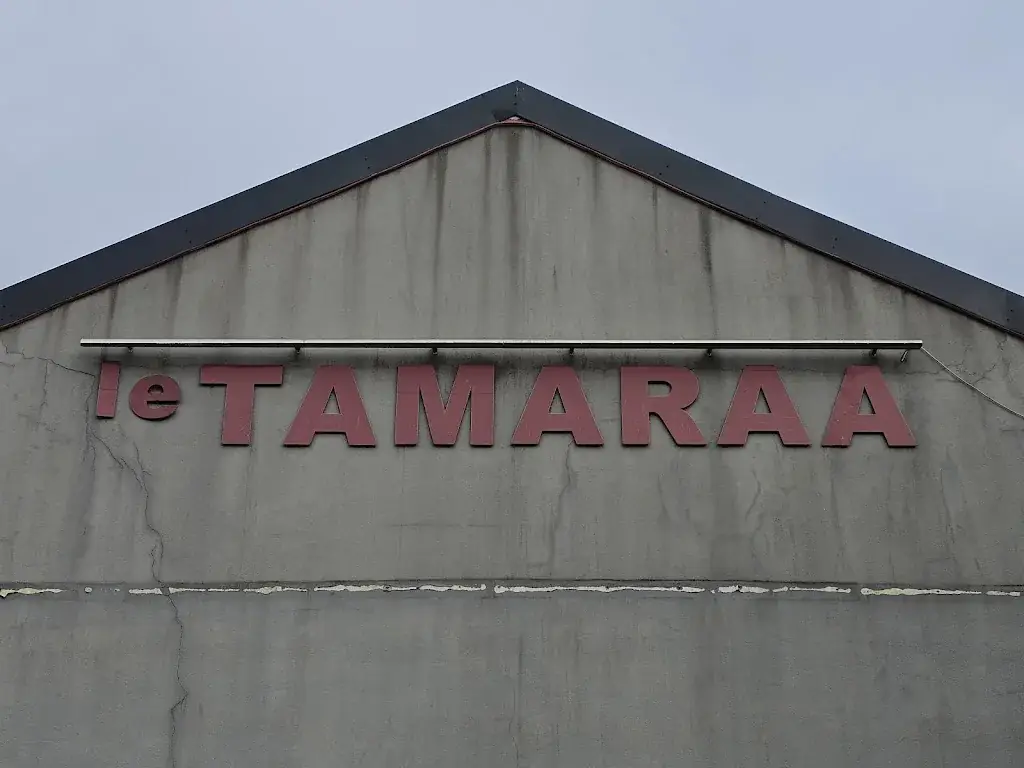 Le Tamaraa, location de salle restaurant in Plougoulm