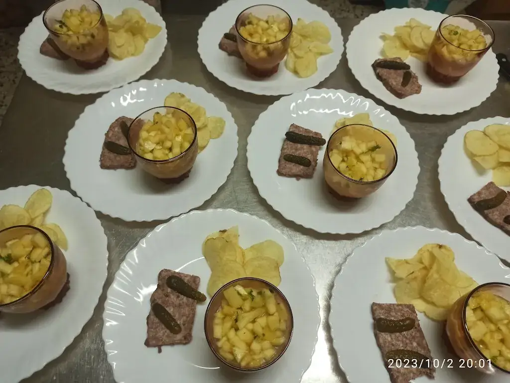 Café De La Croisée_Thizy-les-Bourgs_slider_image_2