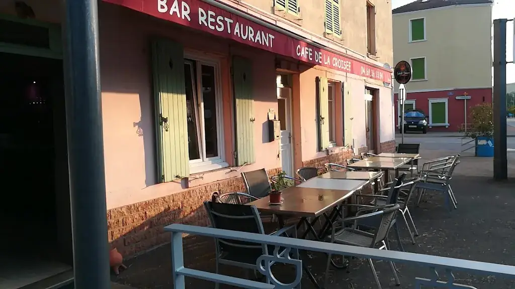 Café De La Croisée_Thizy-les-Bourgs_slider_image_3