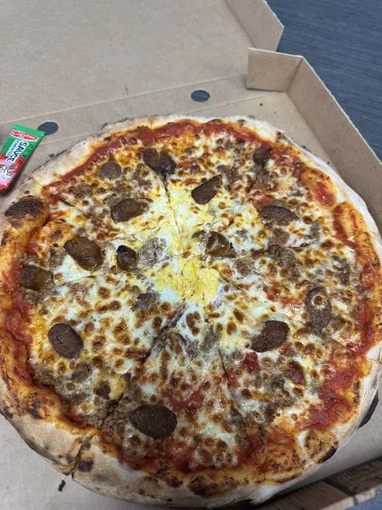 Moetez_Pizza Di Roma_Plouvien_review