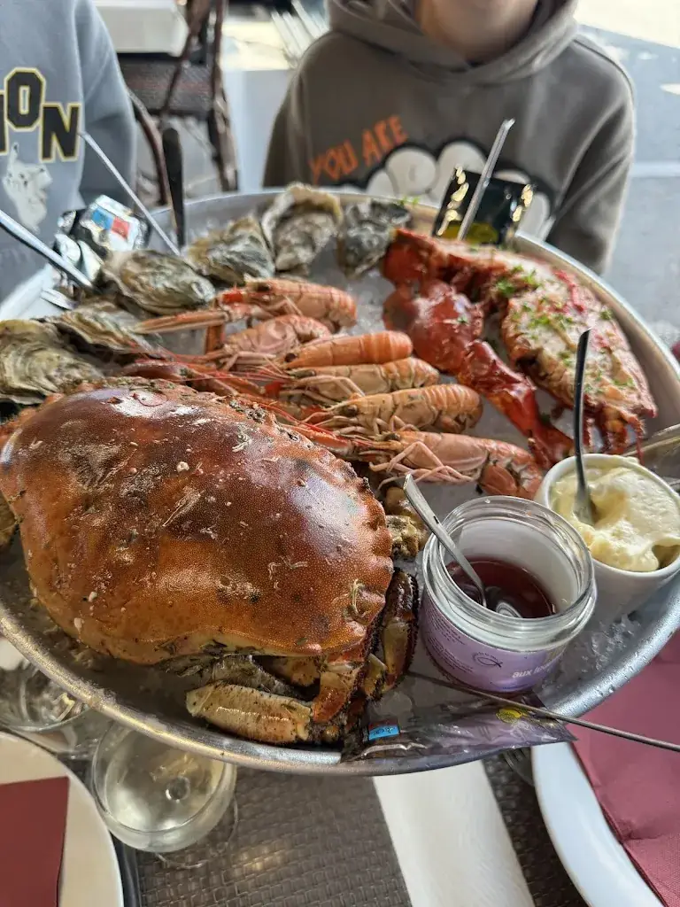 Marta Nikolin_ETS GUEZEL TY BAG_Plouharnel_review