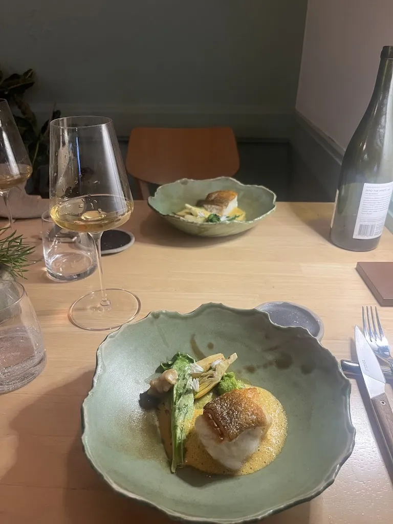 Grace Fuller_Itsasoa_Carnac_review