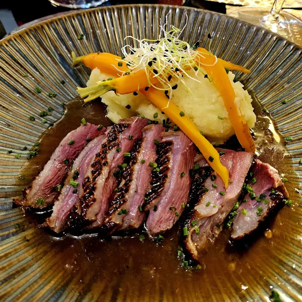 Kev Cfc_La Sultana_Carnac_review