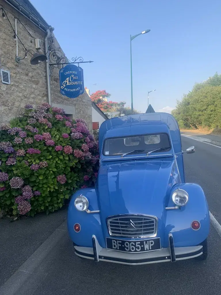 Tara Deehan_Chez Auguste Crêperie_Carnac_review