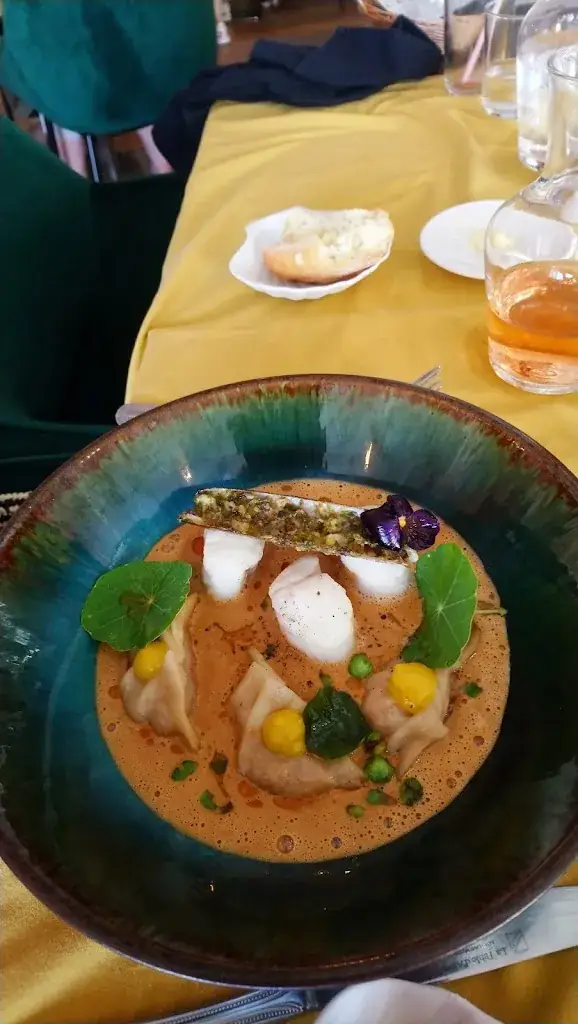 K M G_A La Maison_Plouguerneau_review