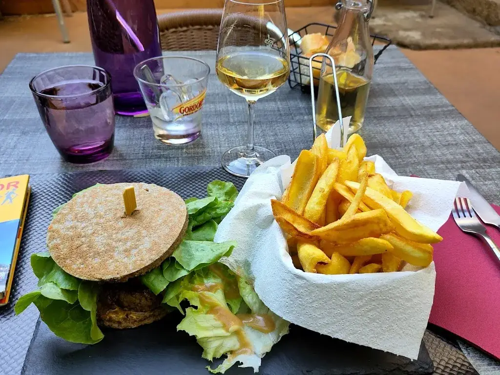 Menu_Restaurant LE CONVIVE. ( restaurant, pizza napolitaine, crêperie, glacier. )_Bourg-Argental_imagen_9