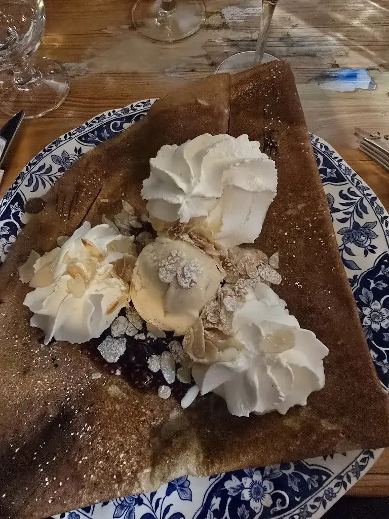 Captain_Landéda_slider_image_3