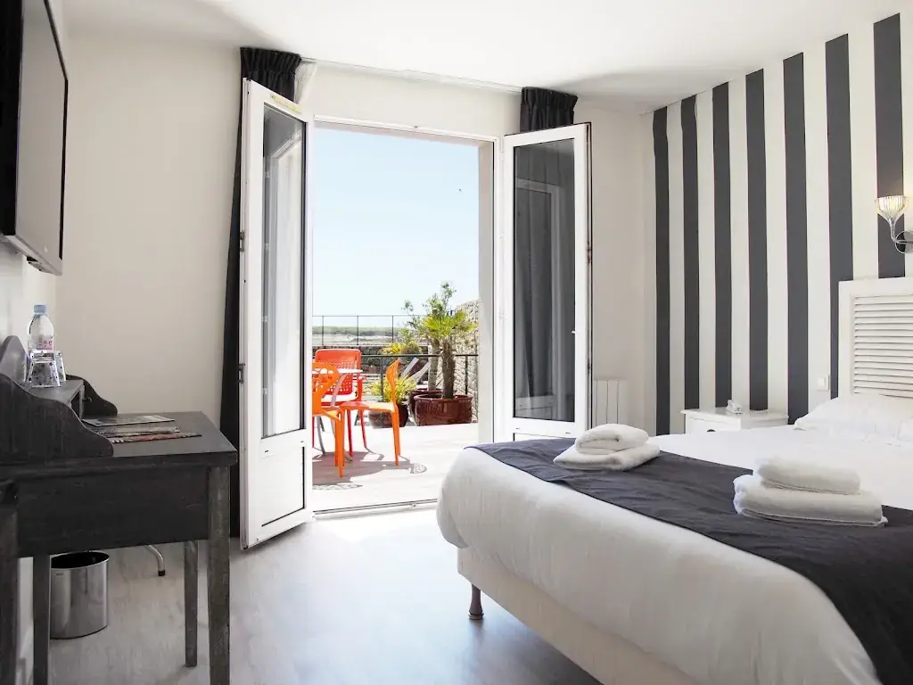 Logis Hôtel le Castel Ac'h_Plouguerneau_slider_image_3