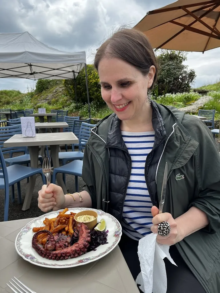 Denis Kralj_L'amarré_Plouhinec_review