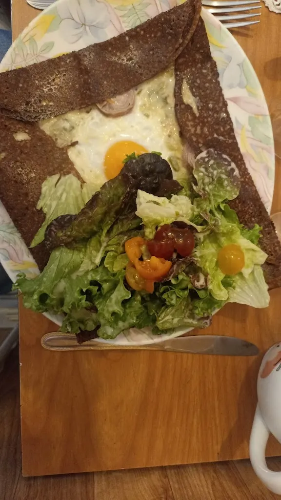 Christelle ROVOLETTO_Crêperie caramel et sarrasin_Plouhinec_review