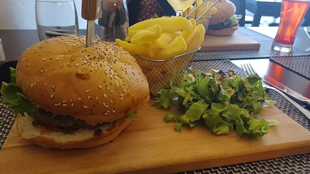 Le Bistrot de la Famille_Bourg-Argental_slider_image_2