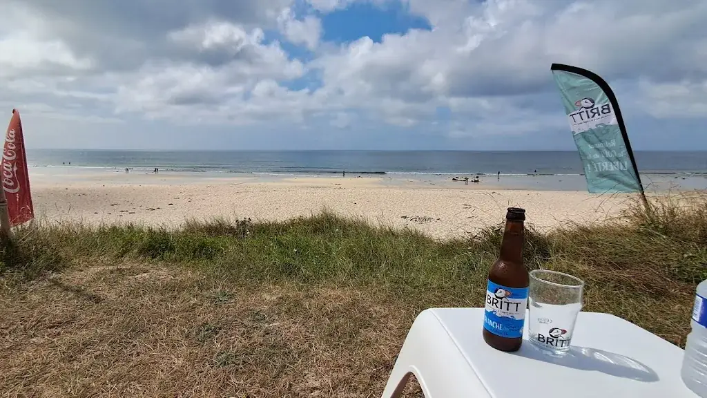 Emeline de souza_Plage de Mesperleuc_Plouhinec_review