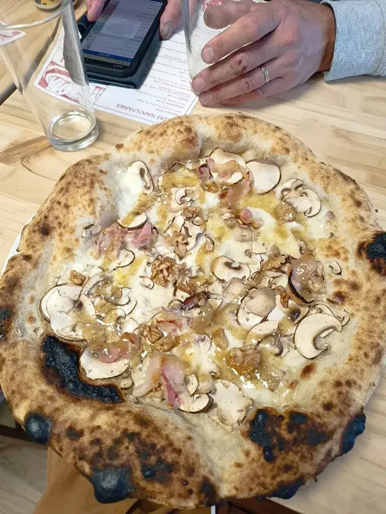 Cyril Bard_L'établi Pizza_Plouhinec_review