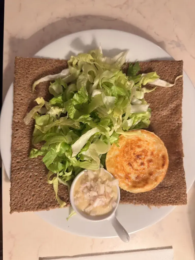 Julie Desplat_Crêperie du Petit Vally_Guingamp_review