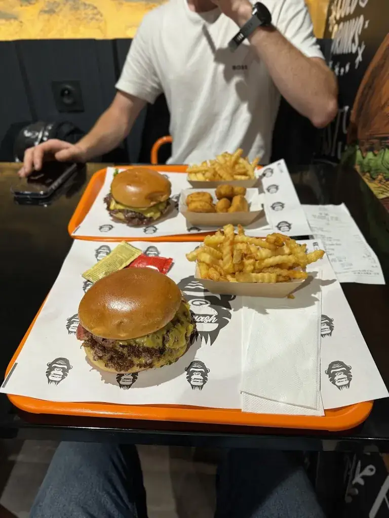 Alan. M_O'Smash_Guingamp_review