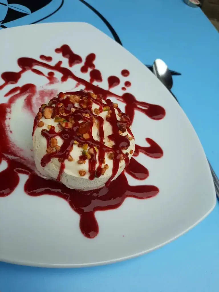 stéphane Lacroix_Crêperie La Duchesse Anne_Guingamp_review