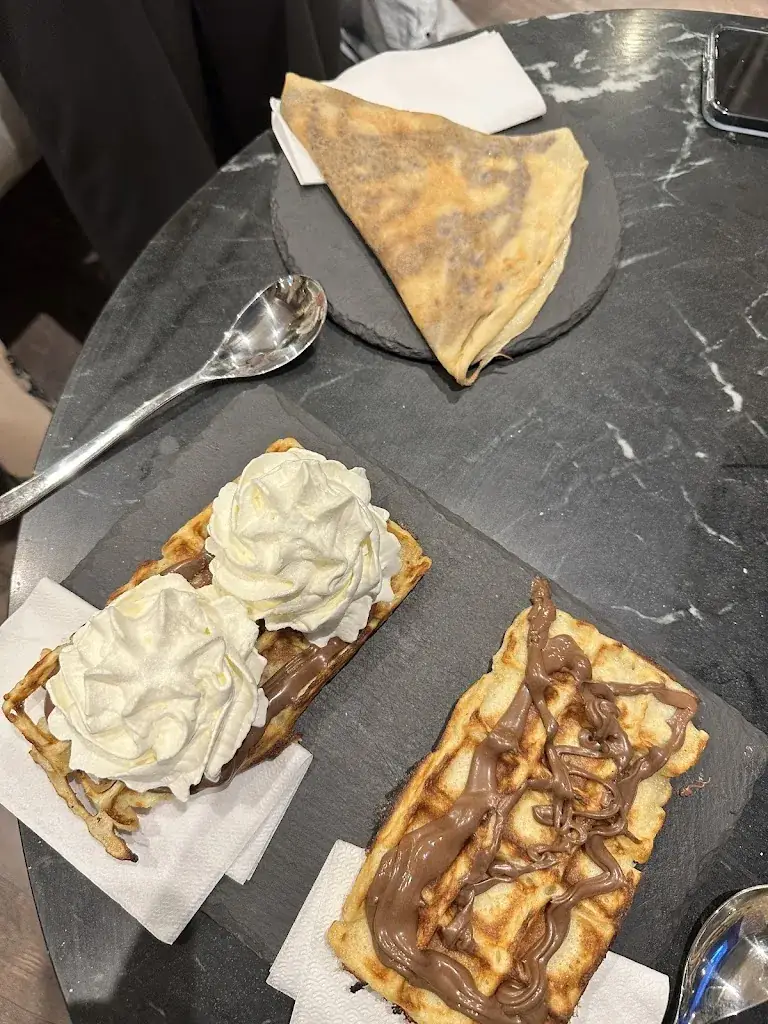 Marie Margueron_Chez Dorian - _Guingamp_review