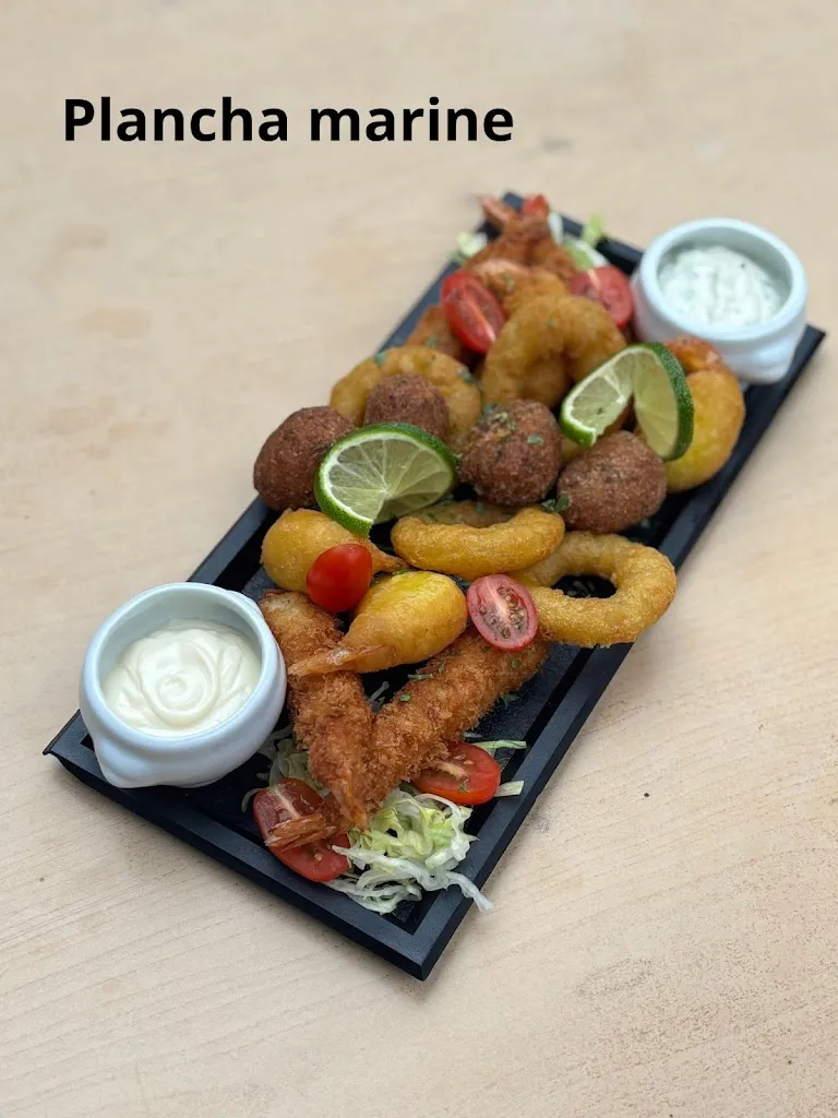 Chez Pap's_Plouvorn_slider_image_3