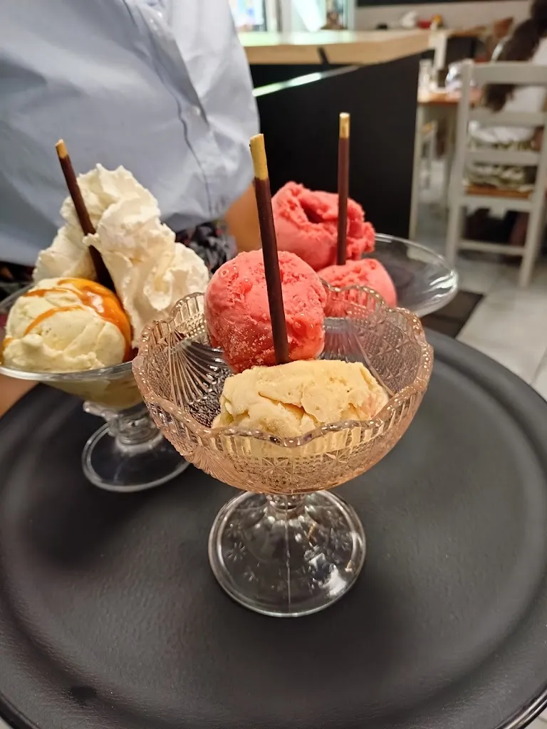 Crêperie Billig Lokal_Pluguffan_slider_image_3