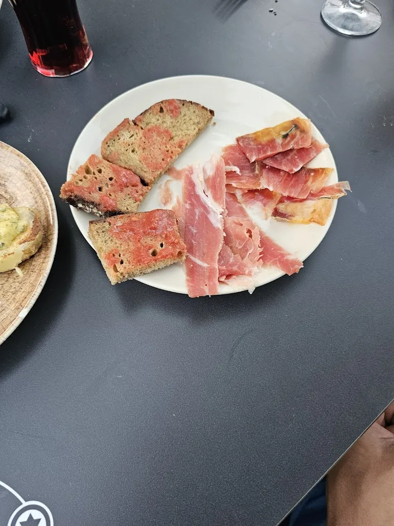 Menu_L'Indalo_Brié-et-Angonnes_image_8