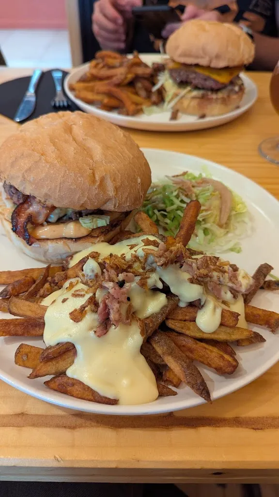 Mélanie Lebas_Restaurant Le V_Plumelec_review