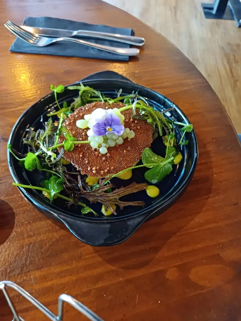 Debby Looney_Lipouz restaurant_Morlaix_review