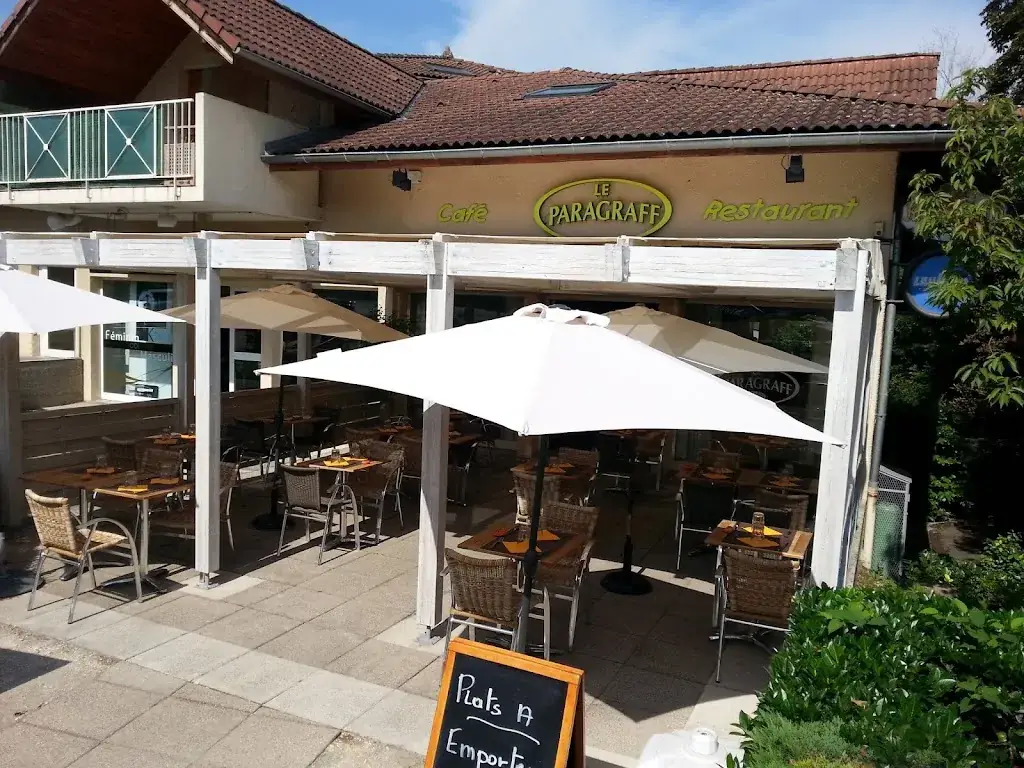 Le Paragraff Restaurant in Brié-et-Angonnes