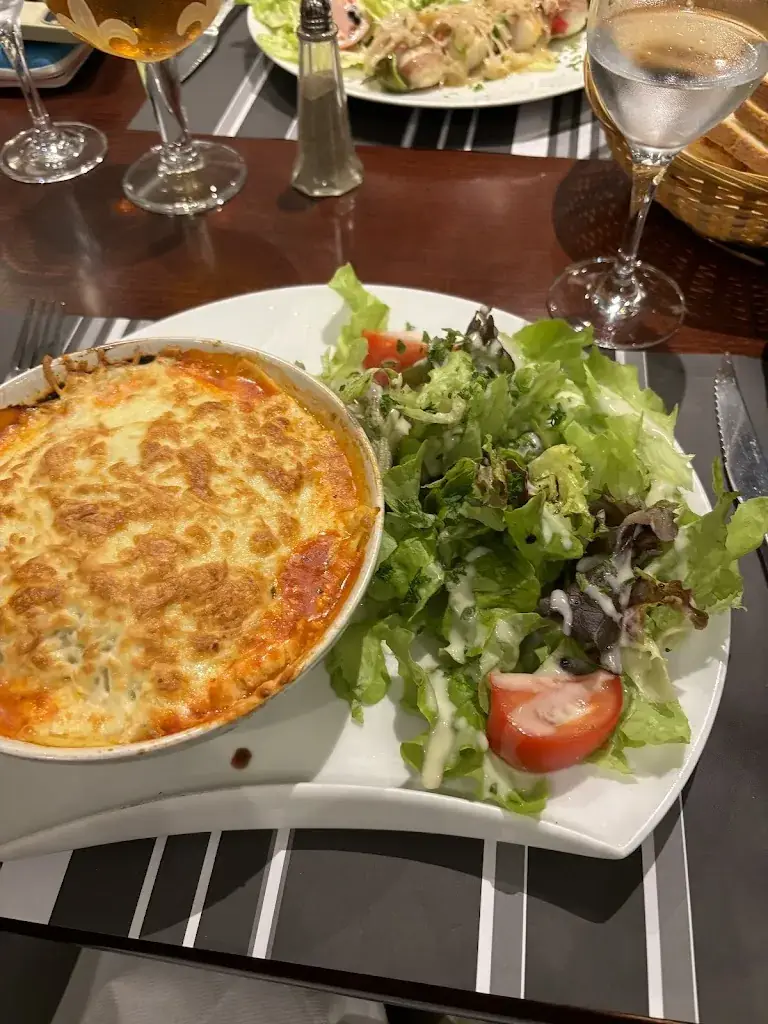 John Enright_CASA VECCHIA_Morlaix_review