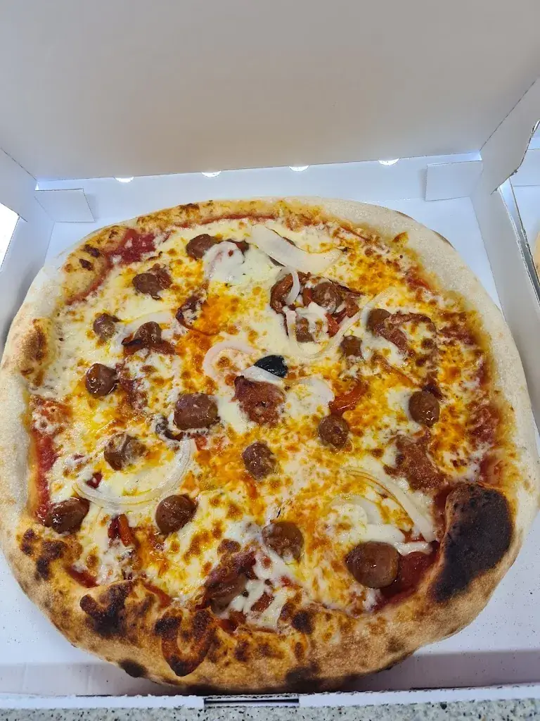 l'ovalie_Brié-et-Angonnes_slider_image_2