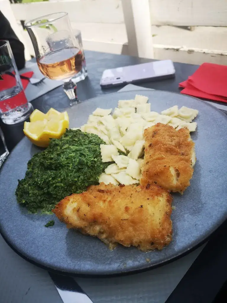 Yann Leboubou_Pizzeria Napoléon_Brié-et-Angonnes_review