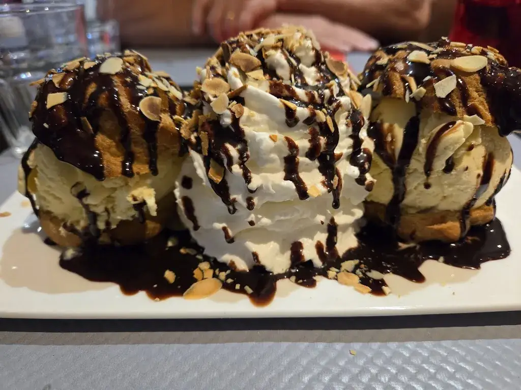 Pizzeria Napoléon_Brié-et-Angonnes_slider_image_3