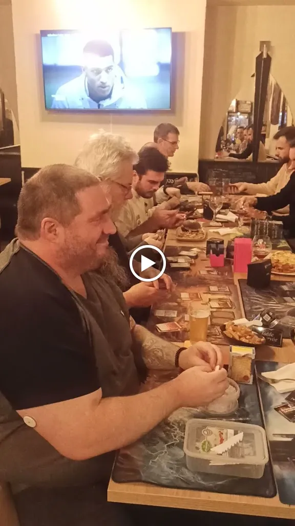 Casa Familia - Bar à jeux- Restaurant- Vente de jeux_Morlaix_slider_image_2