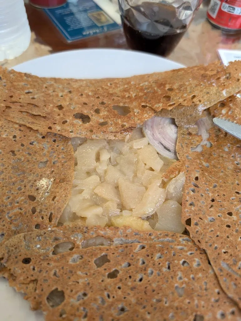 celine bapst_La crêpe postale_Pouldreuzic_review