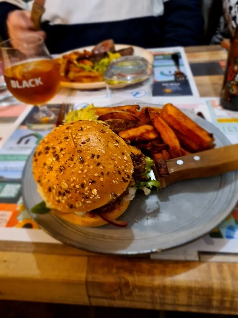 Fred Josue_Restaurant Bodega Le Saphir_Brassac-les-Mines_review