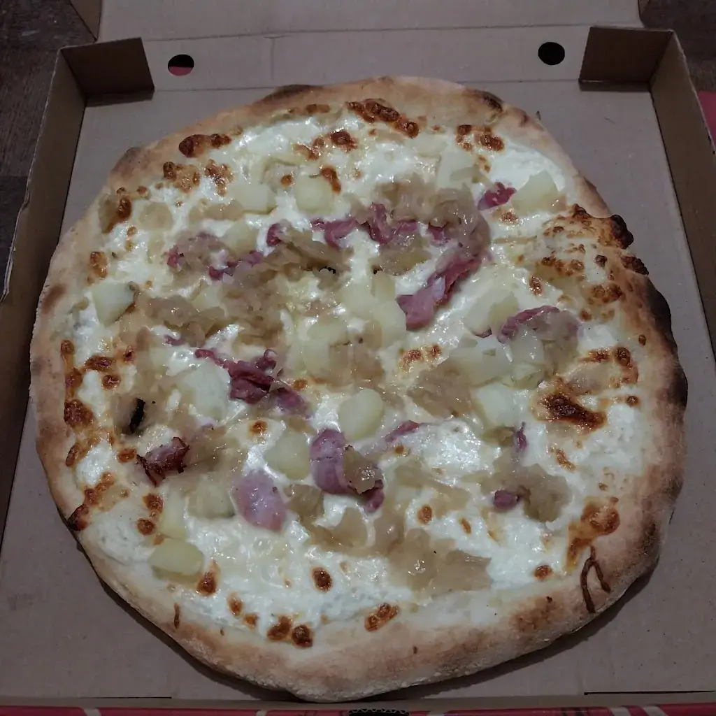 Menü_Pizzeria Santa Lucia_Pluméliau_Bild_3