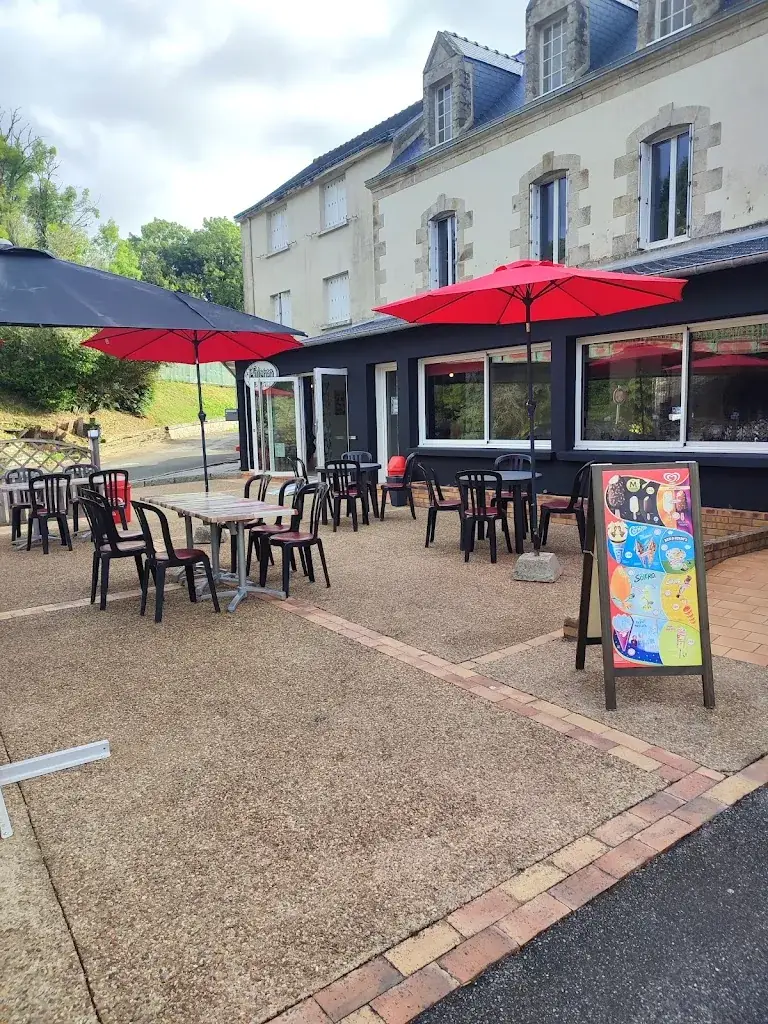 Kristen_Pluméliau-Bieuzy_slider_image_3