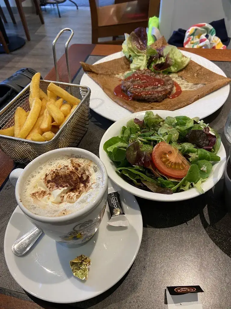 Petra Lenihan_Crêperie Grill du Puits_Rochefort-en-Terre_review