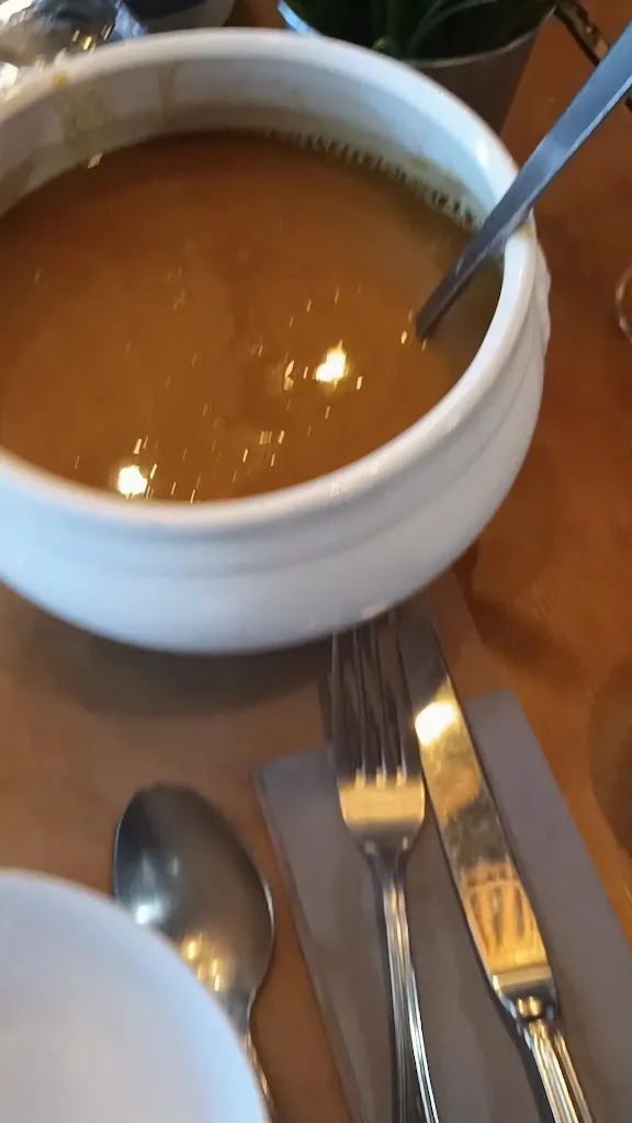 Restaurant Le Café De Paris_Brassac_slider_image_2