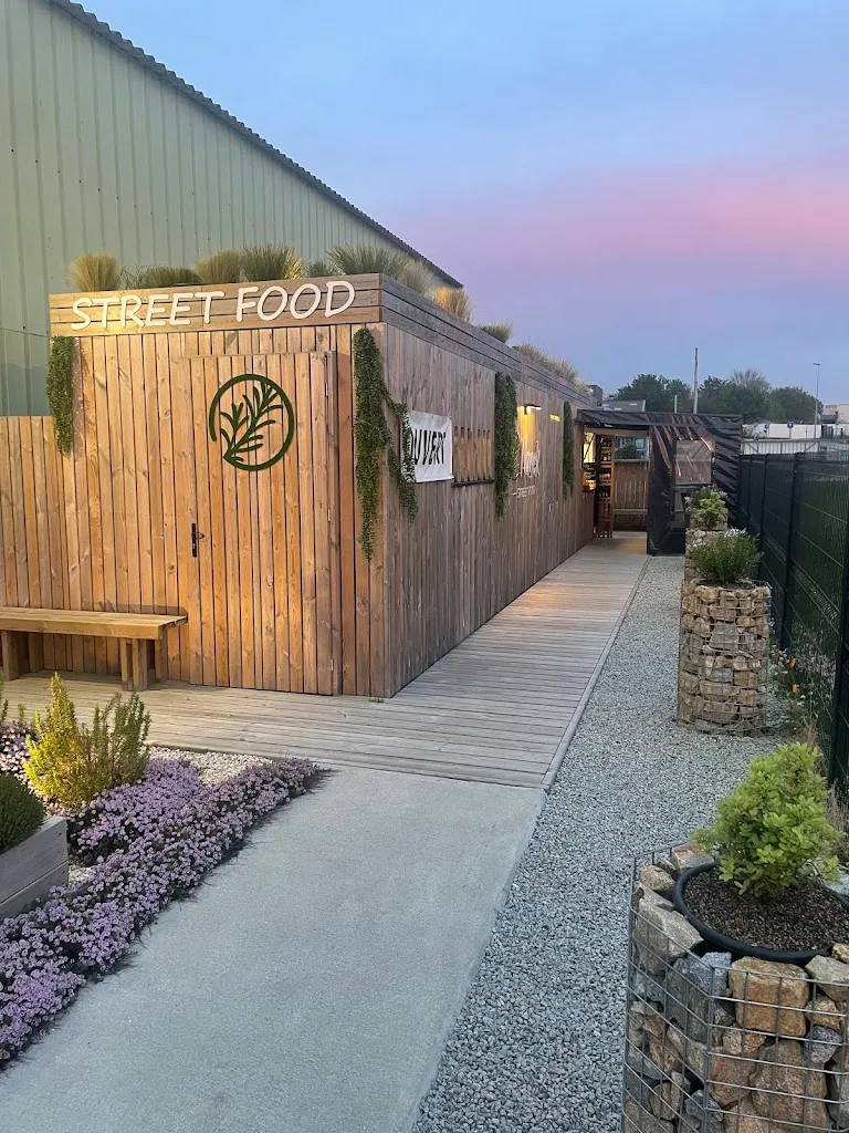 Nanek_Pluneret_slider_image_3