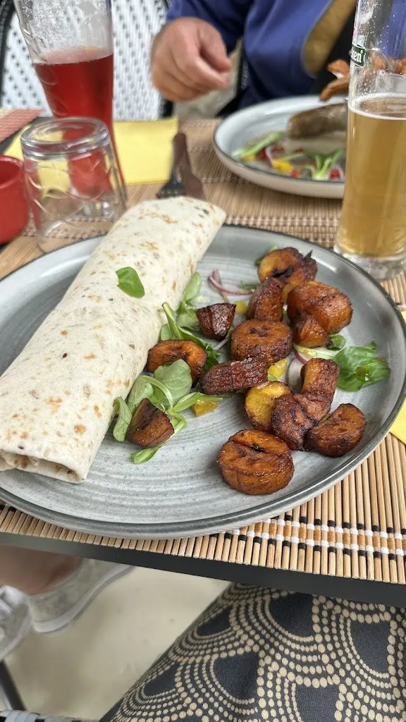 Anais B._LE CONVIVIAL_Locminé_review