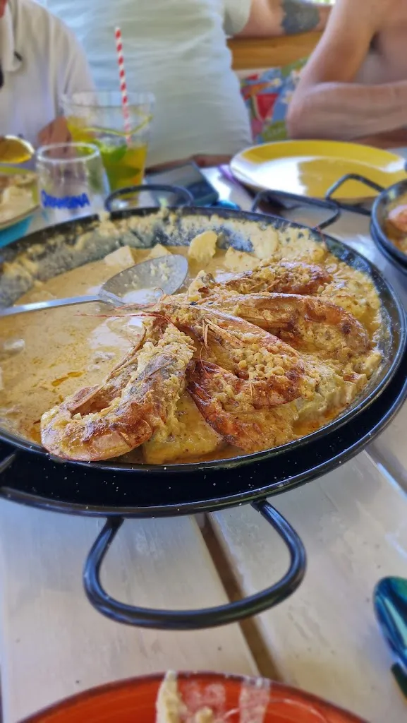 Sosthène “Nad” Rozat_restaurant de plein air la paillotte_Pluvigner_review