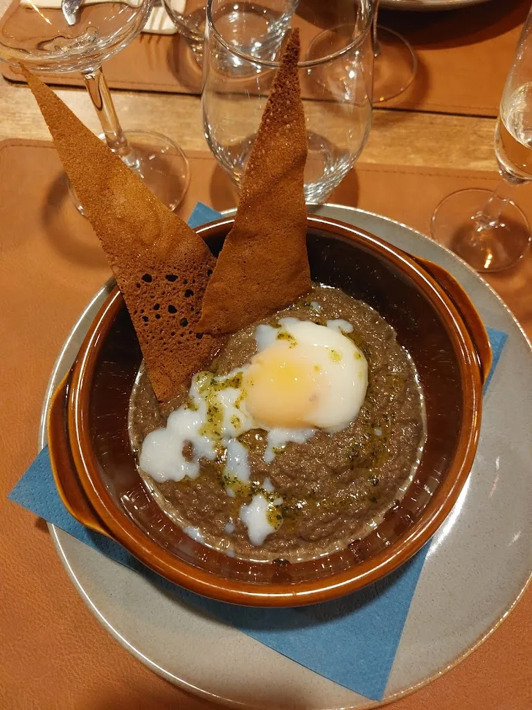 Valy Le cloerec_Faim de Lou_Pluneret_review