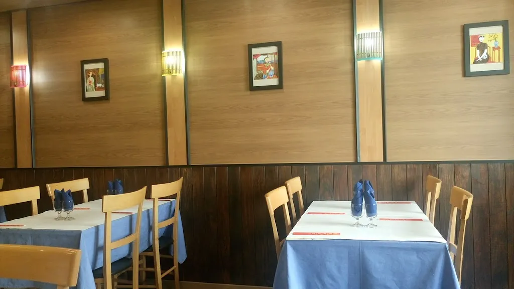 Bounem S_Bourg-Saint-Andéol_slider_image_3