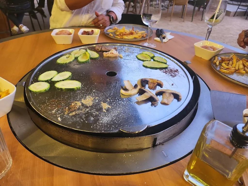 Menu_L’ Etabli Bar - Restaurant — bar à bières / vins / cocktails / Spécialités montagnardes / burger_Bourg-Saint-Andéol_immagine_1