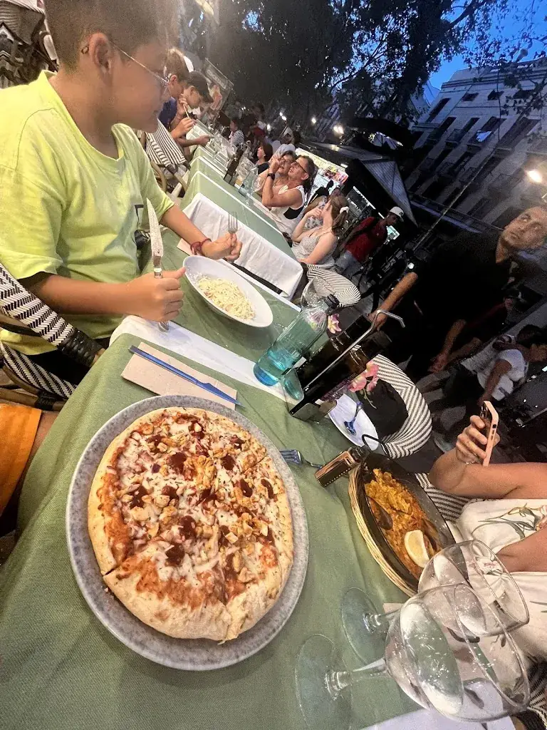 Phill pizz_Pont-Scorff_slider_image_3