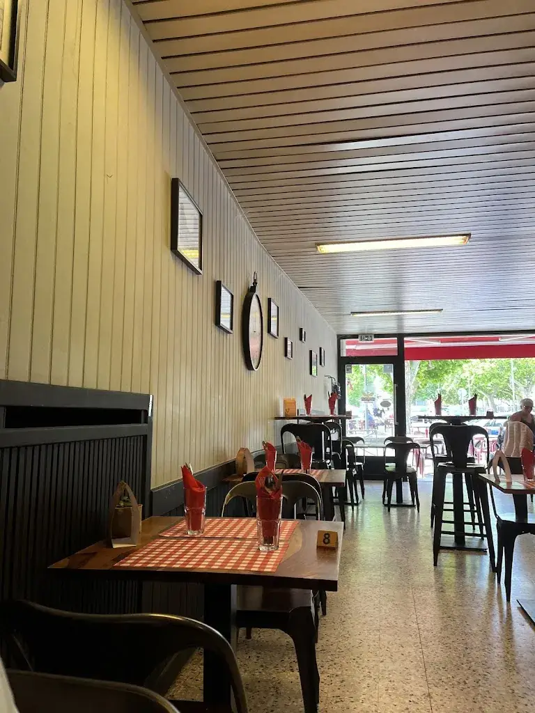 Clément Labarriere_BAR - PIZZERIA LE BISTR'O_Bourg-Saint-Andéol_review