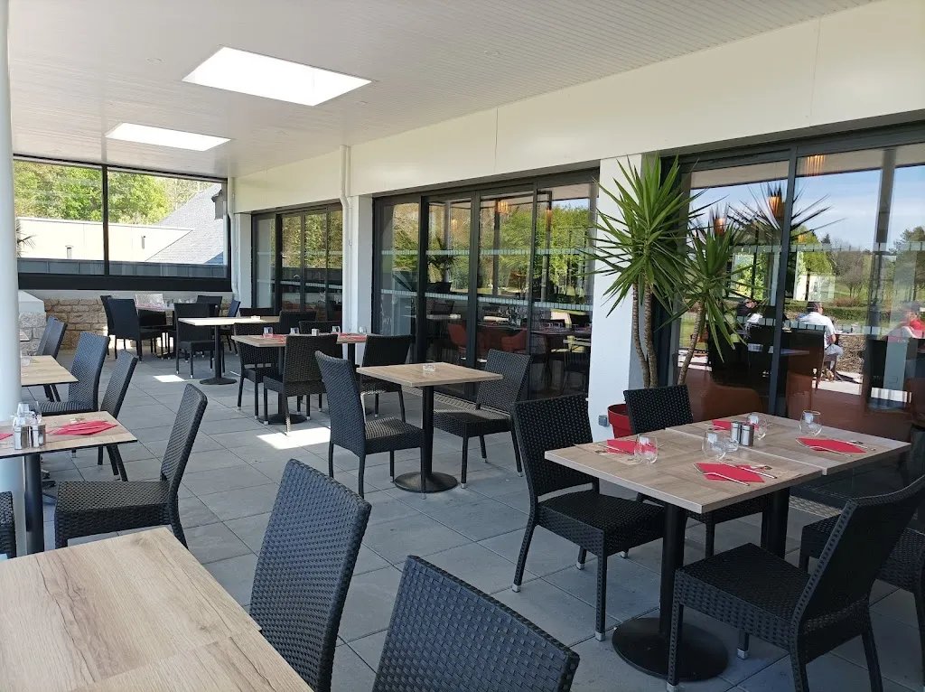 LE CONDOR restaurant in Quéven